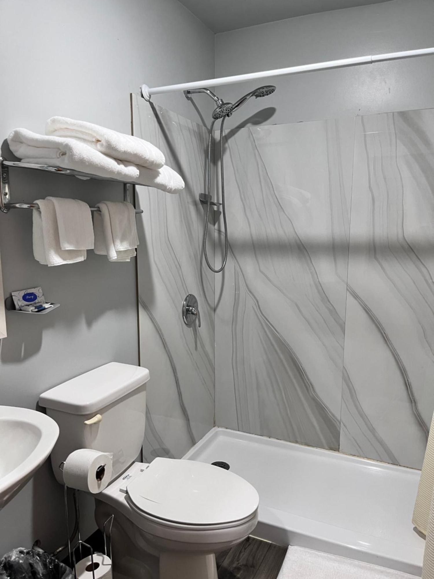 Midway Motel Guthrie Center Екстер'єр фото