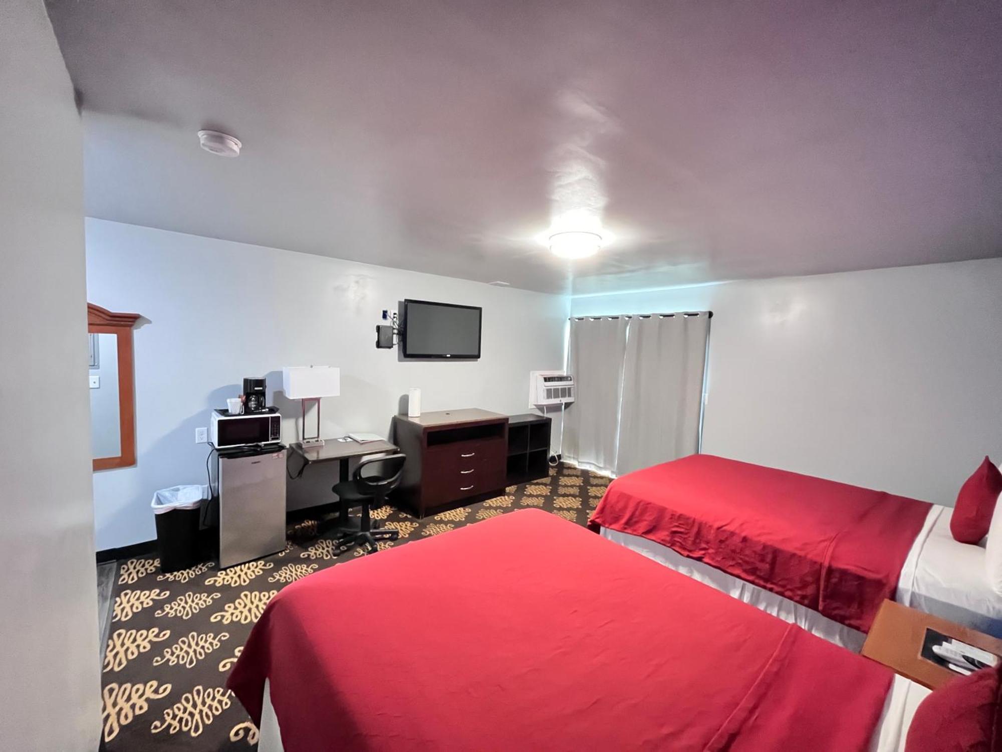 Midway Motel Guthrie Center Екстер'єр фото
